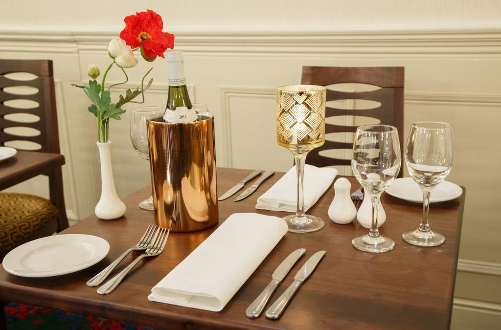 The Clonakilty Hotel Εξωτερικό φωτογραφία